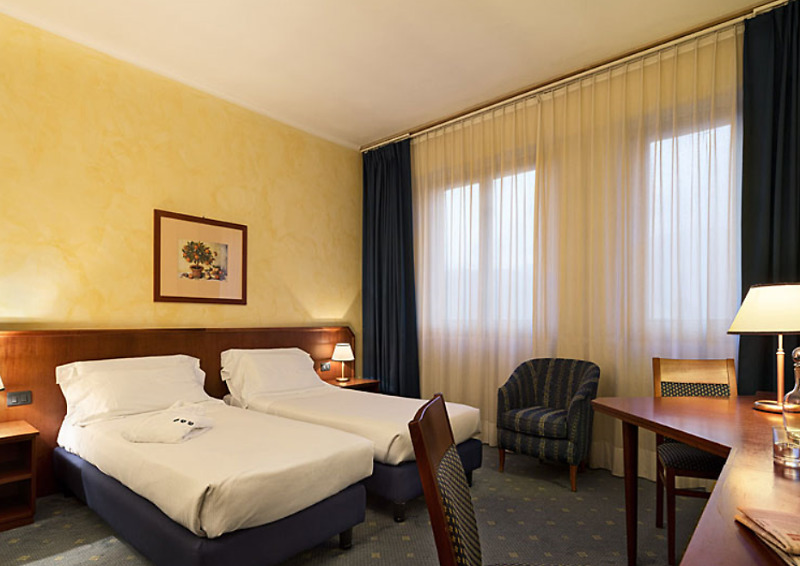Una Hotels Century Milano Ngoại thất bức ảnh